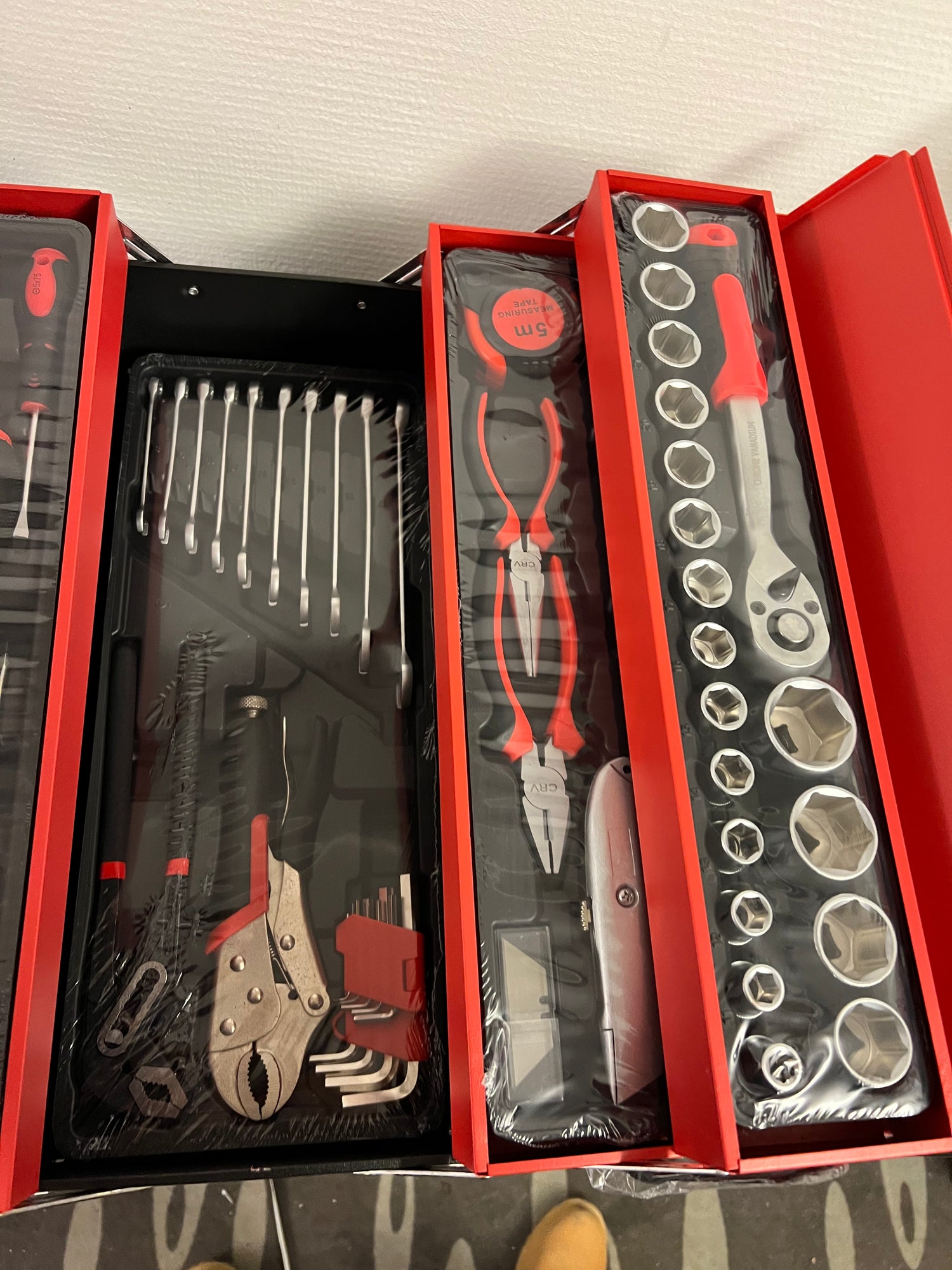 Værktøjskasse med 85 styks værktøj BSN Tools